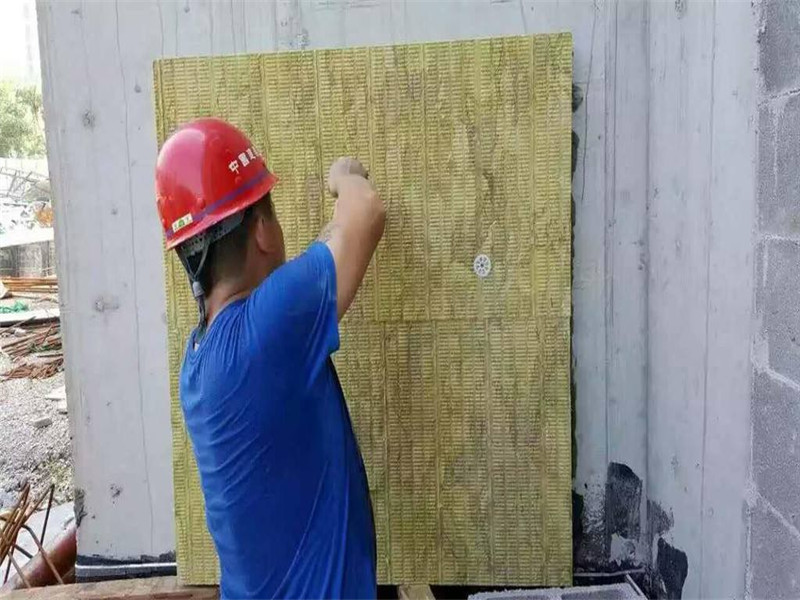 天津巖棉板保溫施工維修價格